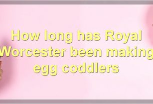How long has Royal Worcester been making egg coddlers