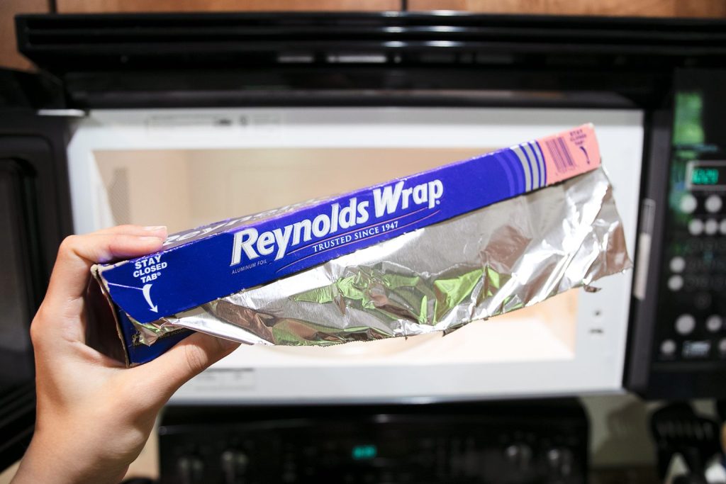 Can You Put Foil in the Oven Safely? Expert Insight and Tips! Food Readme
